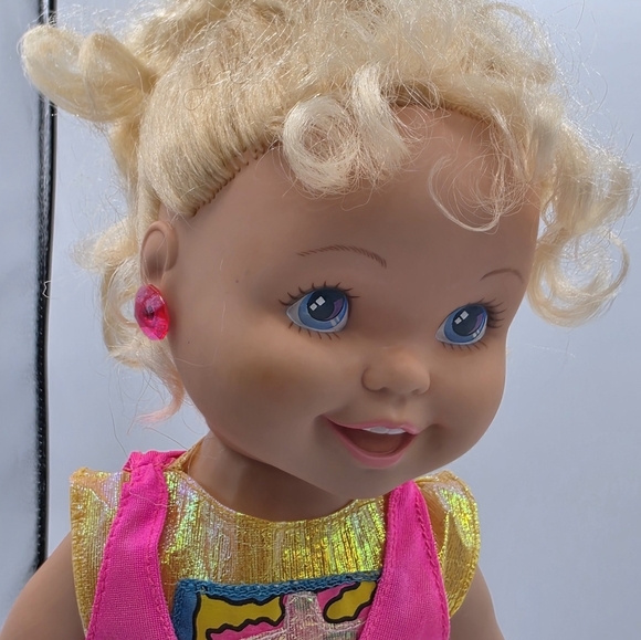 Vintage 1991 Tyco California Roller Baby Skating Doll - Picture 4 of 10